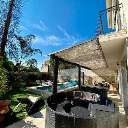 5br Metro Square - What'app - 0034-602-661-430 - For Reservations! Villa Cannes